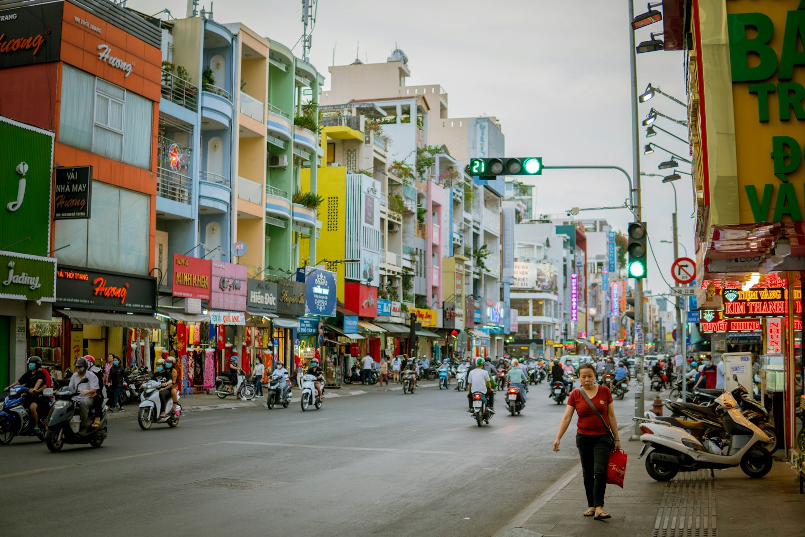 Sài Gòn scene